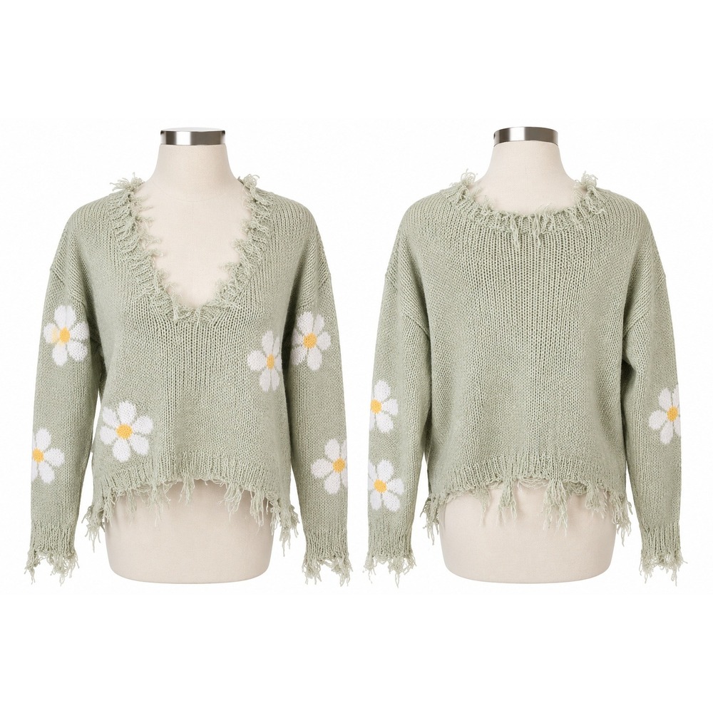 Polly & Esther Sage Green Daisy Distressed Knit Sweater – Size Large